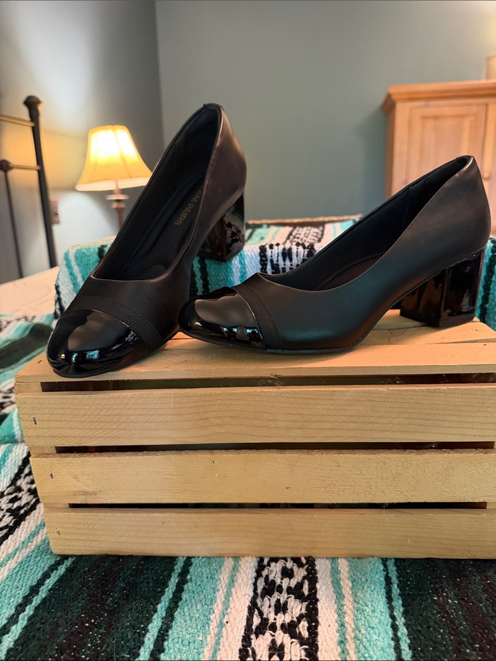 Dream Pairs Black Patent Toe Block Heel Pumps - Women
